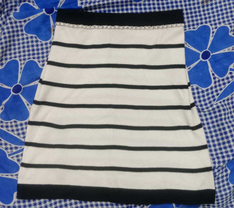 Short Skrit