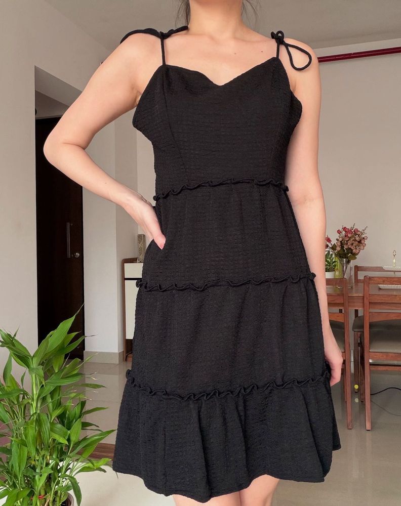 Black Ruffle Mini Dress M size