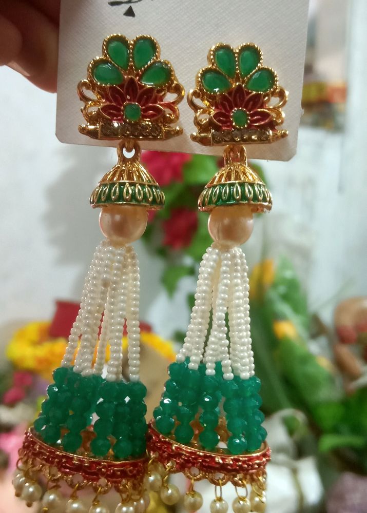 Beautiful Earrings In Jhumka
