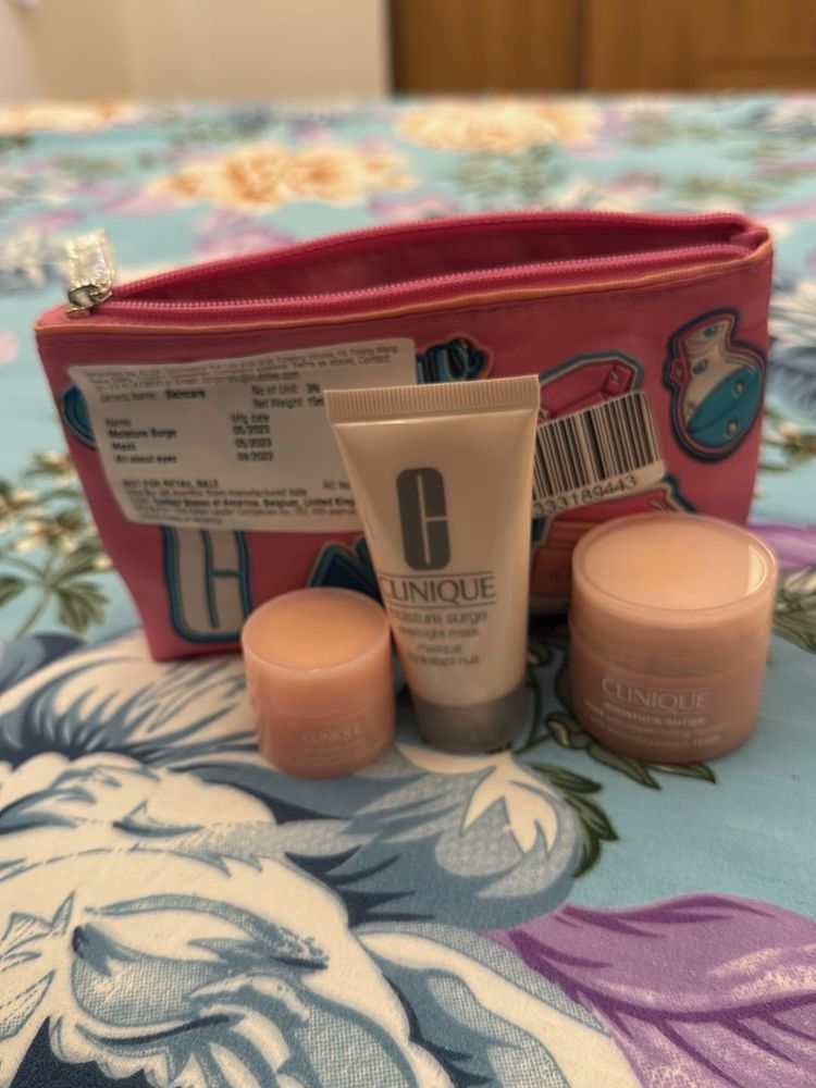 Clinique Moisture Surge Set