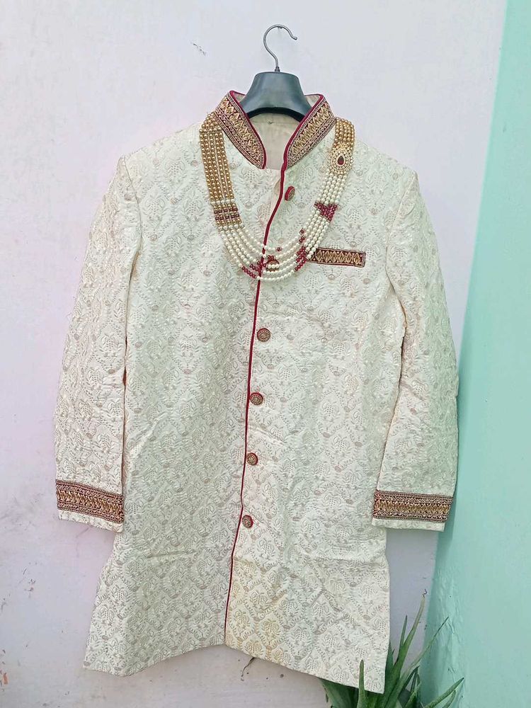 Serwani With Khanger And Mala Only One Time Wear
