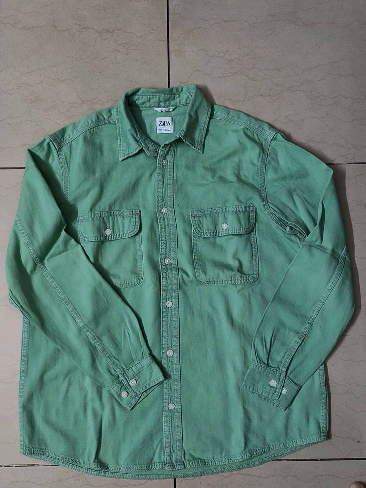 Zara Green Button-Up Shirt