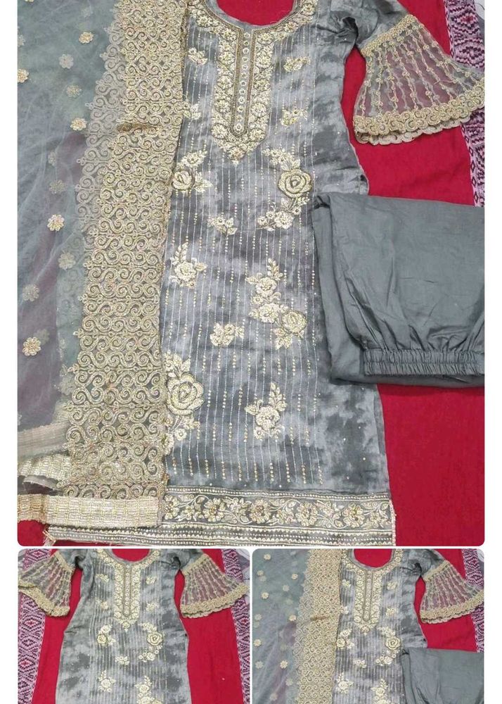 Elegant Gray Embroidered Pant Suit