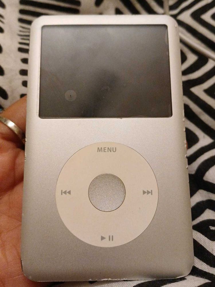 Apple Ipod Good Condition Working