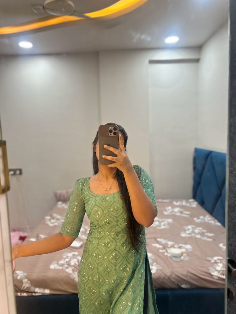 Elegant Green Stitched Kurta