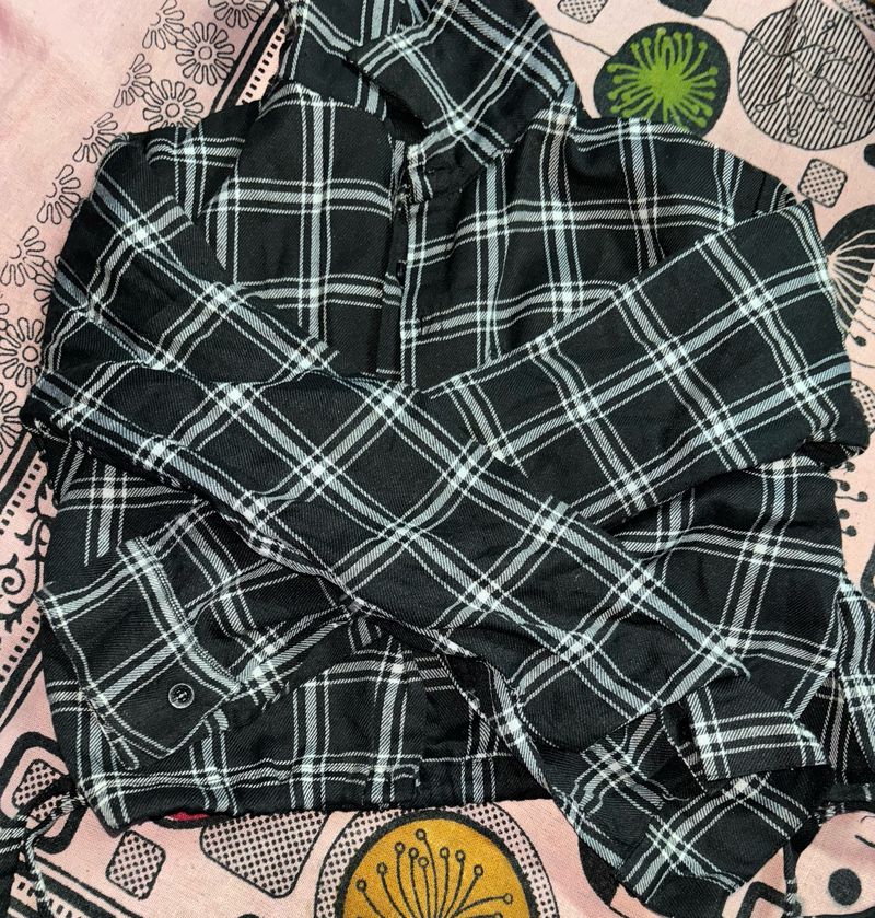 classic modern women crop shirt