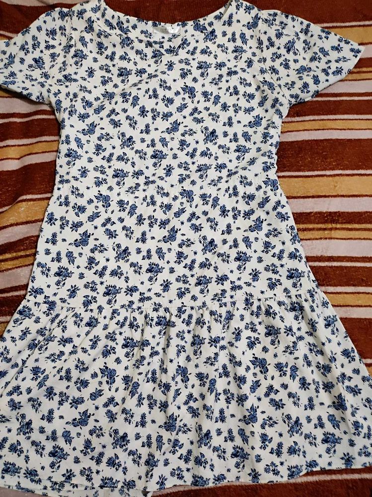 Cute Floral Print Mini Dress