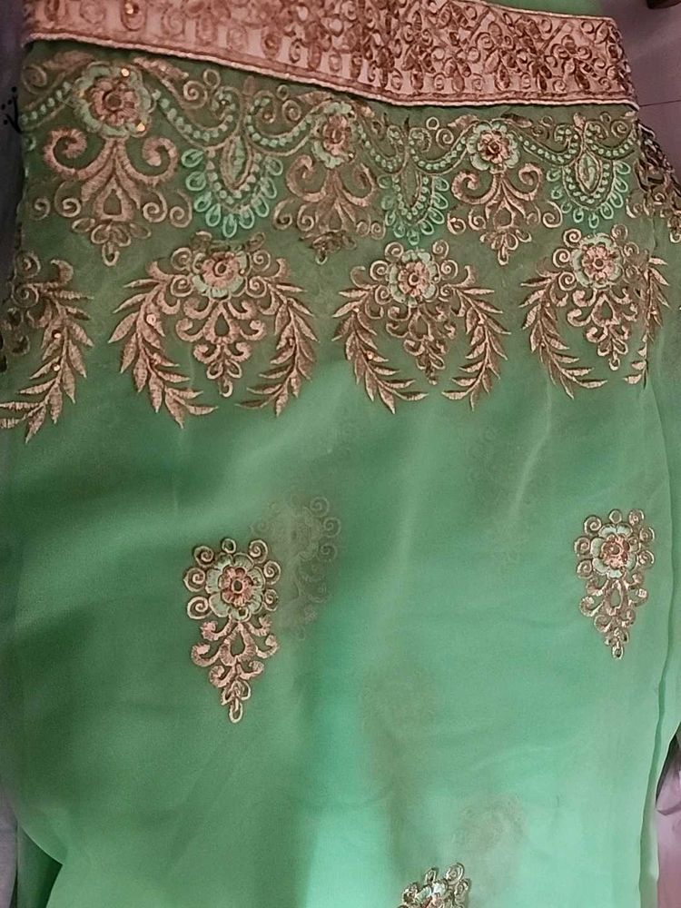 Beautiful Parrot Green Saree