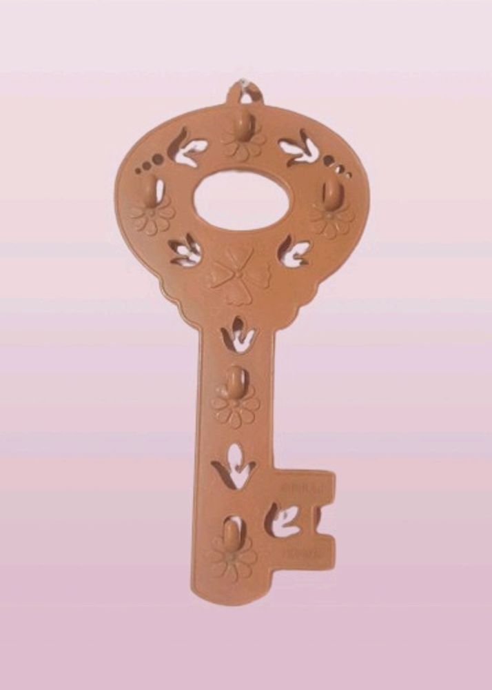 Brand New Key 🔑 Holder