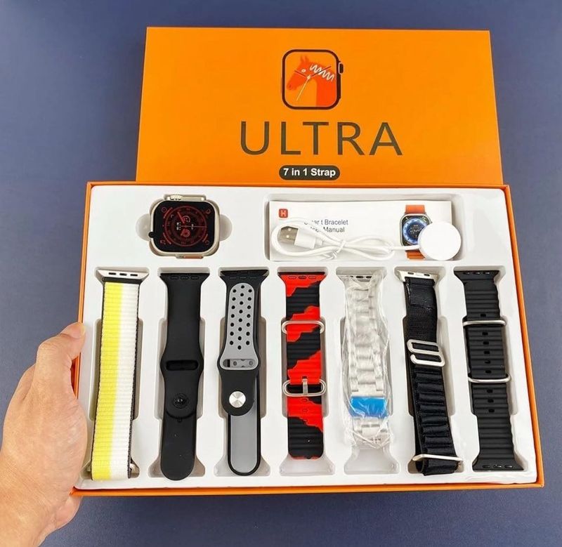 Smartwatch Ultra With 7 strap