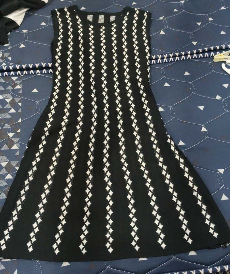 Patterned Knit Dress