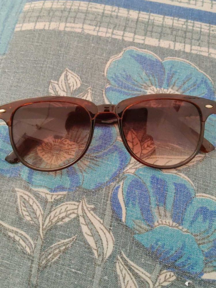 Stylish Brown Sunglasses