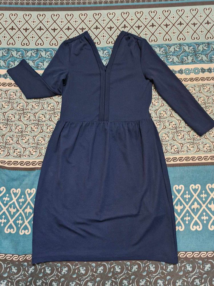 Above the Knee Dress  Xs