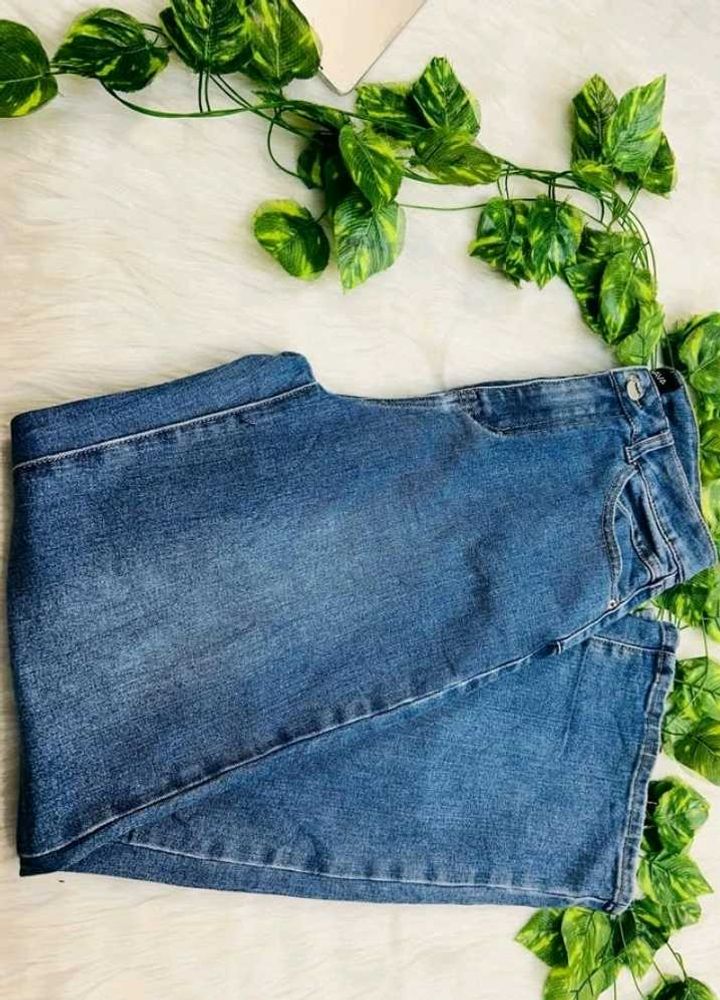 Straight Leg Jeans