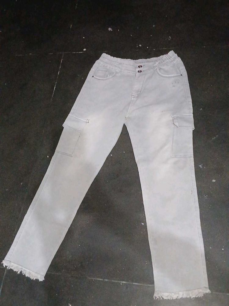 New jeans with stretchable size