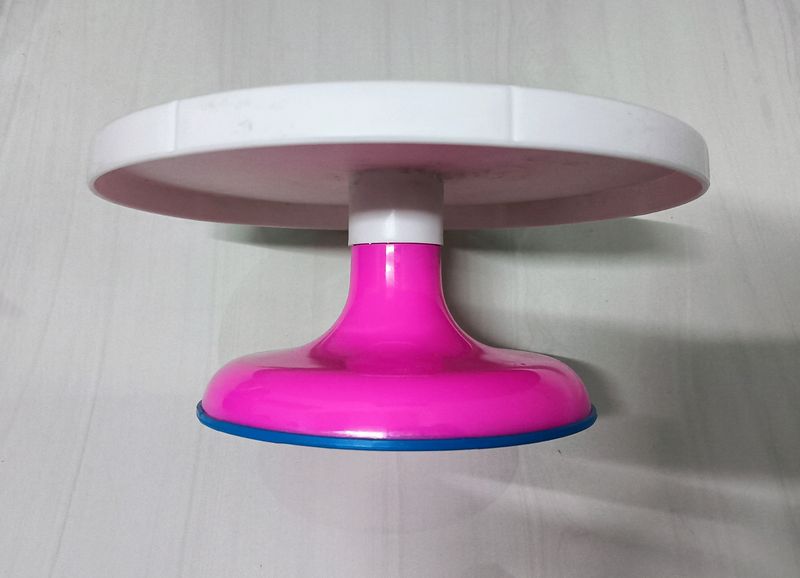 Turning Table For Cake Decorating