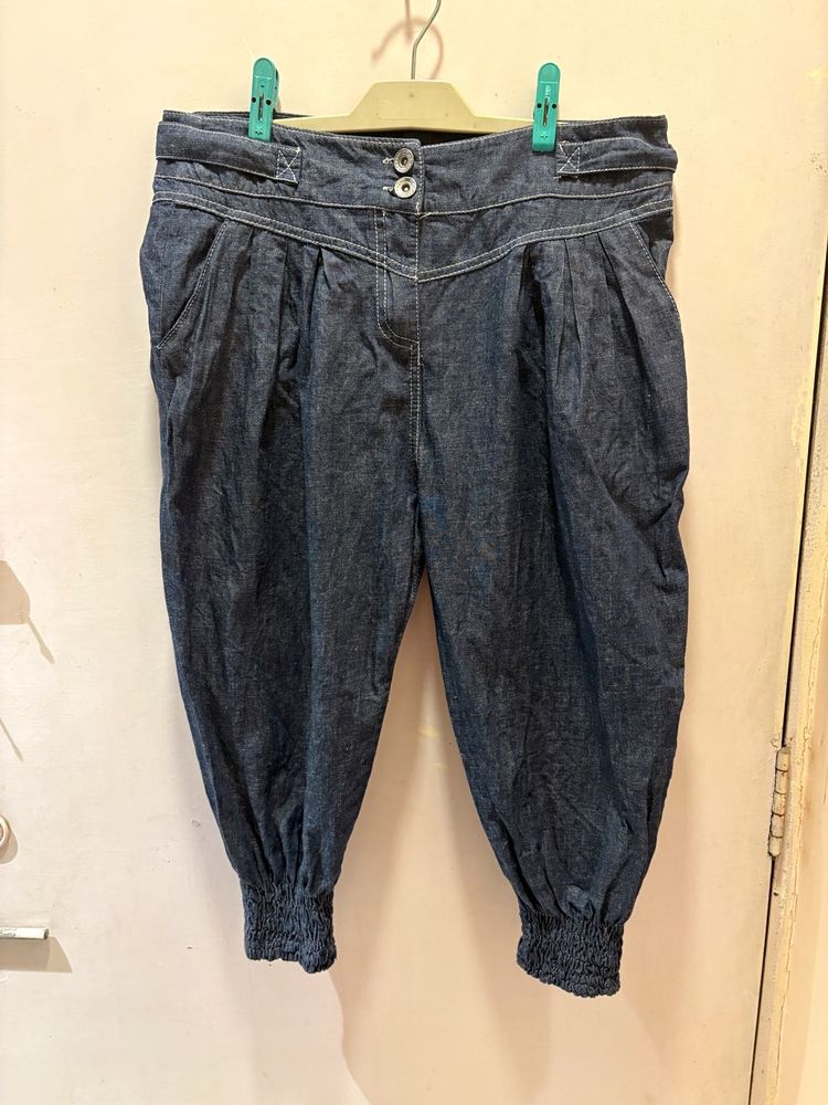 Stylish Denim Cropped Imported Pants