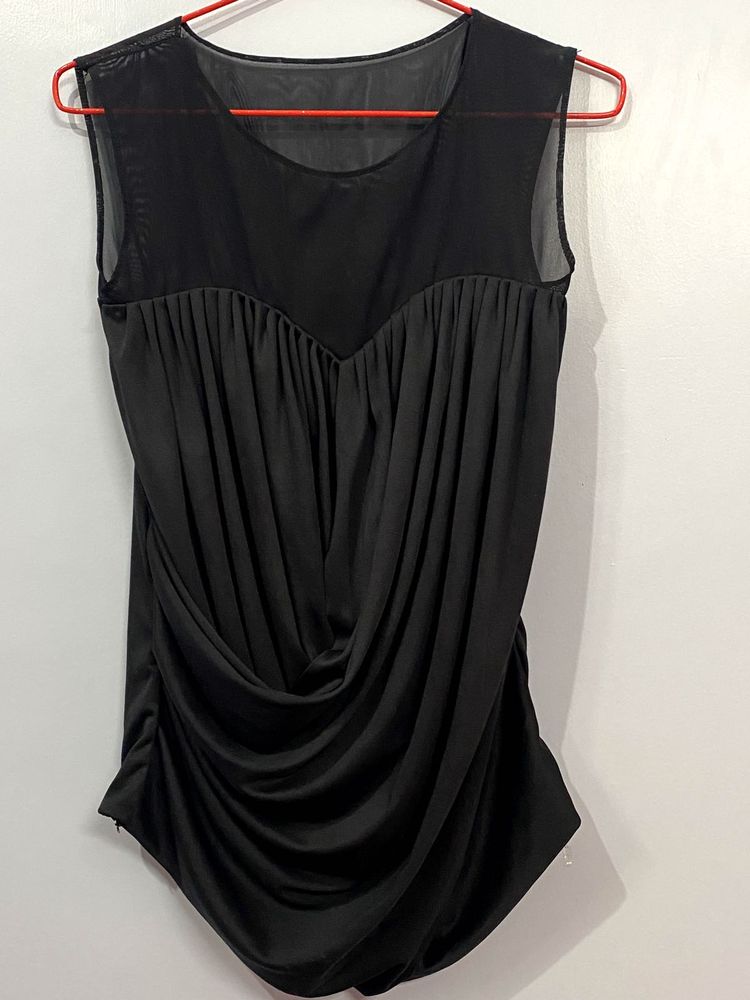 Black Sleeveless Blouse