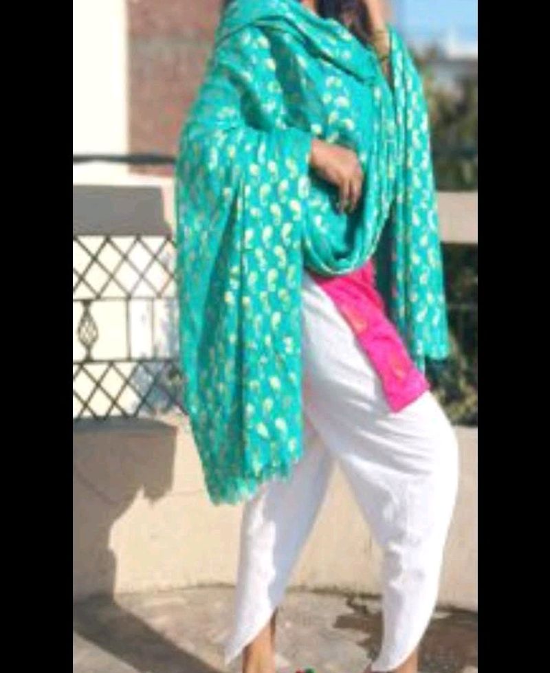 Chendri Short Kurta With Deep Neck