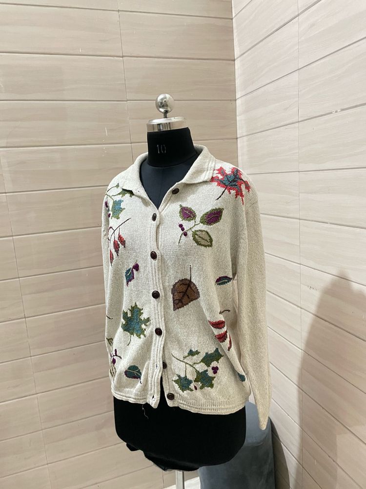 Vintage Pintresty handwork Floral Embroidered Card