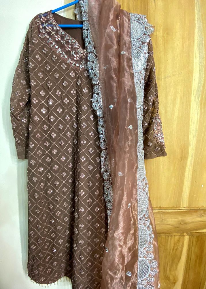 Mauve - Embroidered Kurta Set (kurta + dupatta )