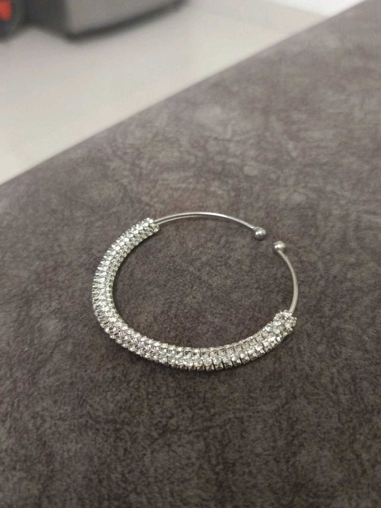 Sparkling Rhinestone Bangle Bracelet