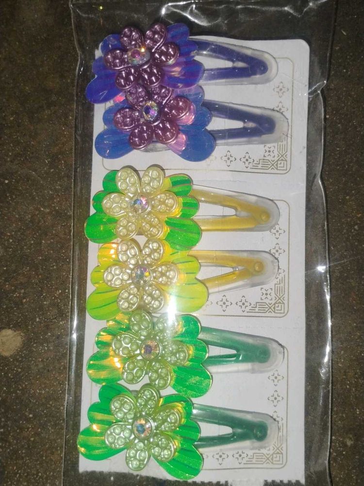 Flower Hair Clips - Set of 4