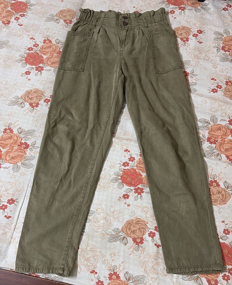 olive pant