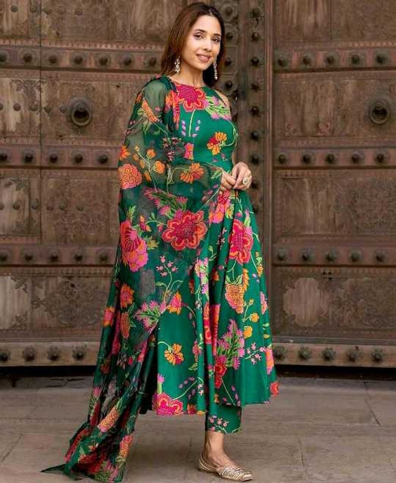 Green Kurta Set