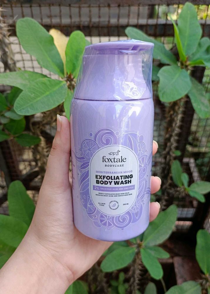 Foxtale Exfoliating Body Wash