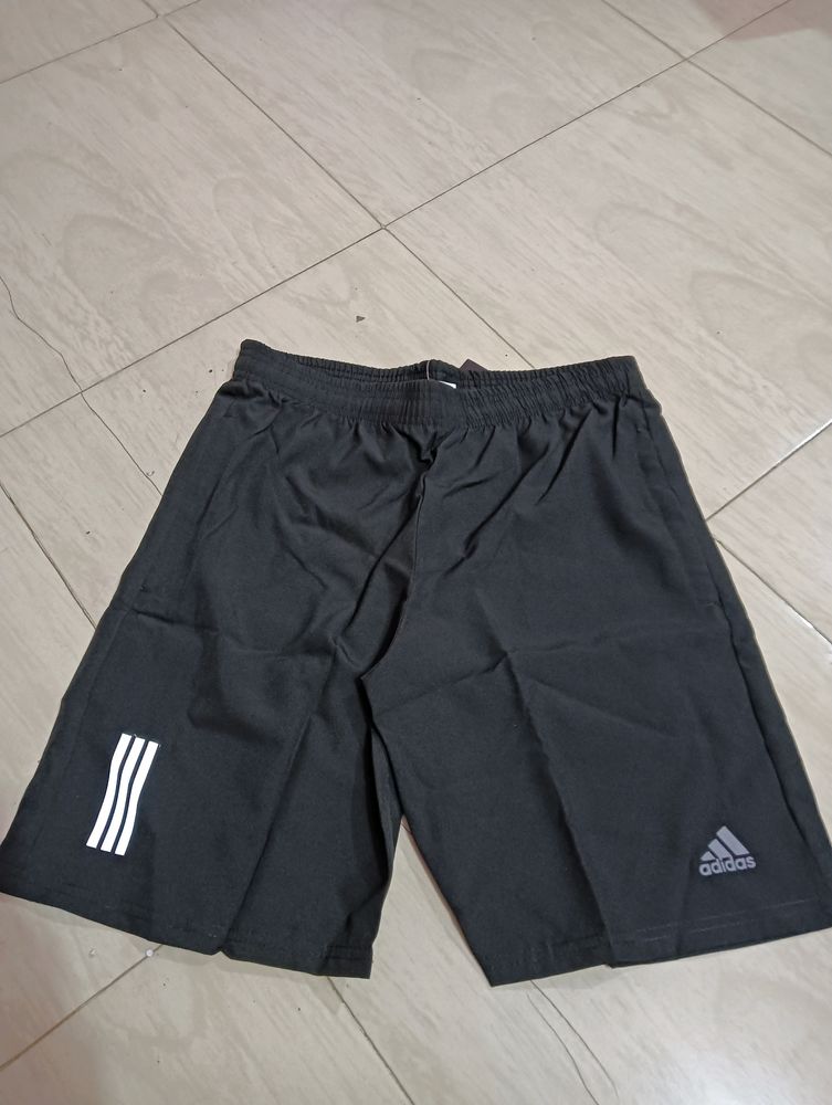 Branded 1st Copy Shorts Can Be Used For Jogging/Cycling/Running/Gym/Swimming With Chain Pocket . Brand Name Embossed On Shorts.adidas Shorts