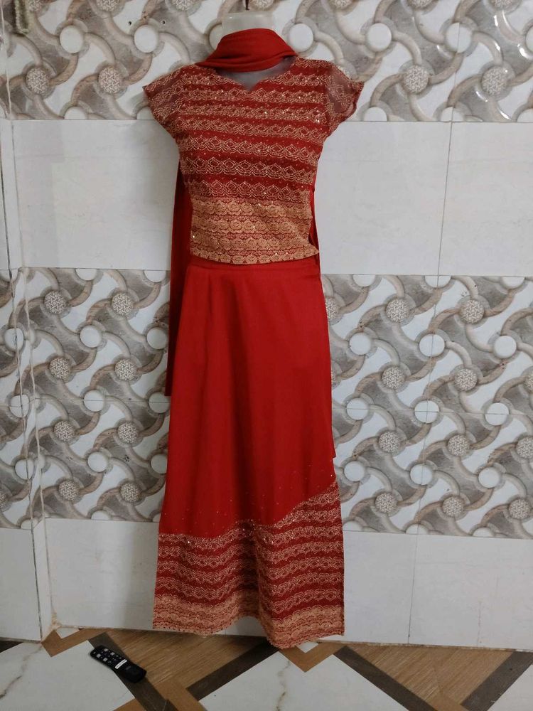 iska top dupatta