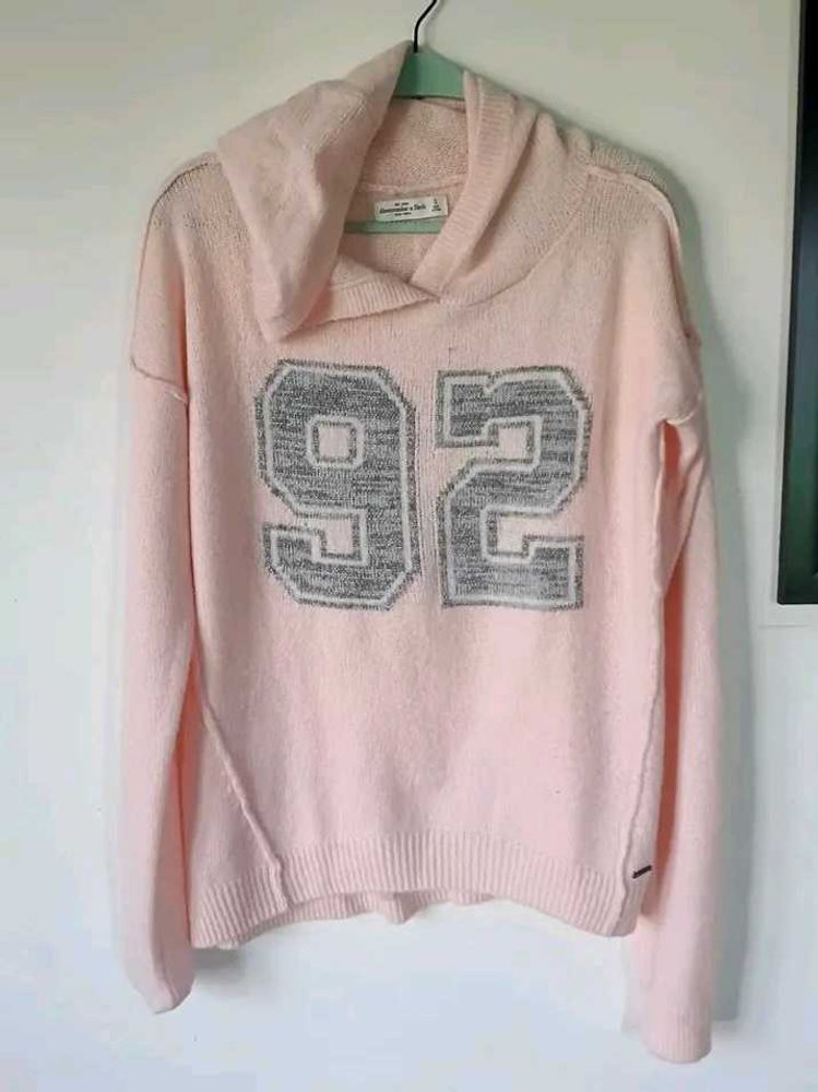 Abercrombie Knit Pullover