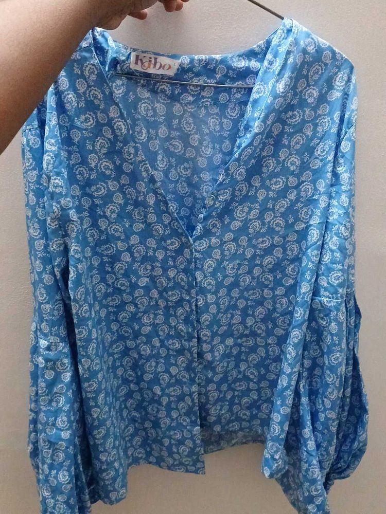 Blue Floral Print Top