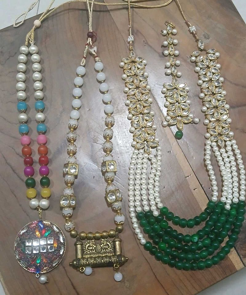 Set Of Jewllery