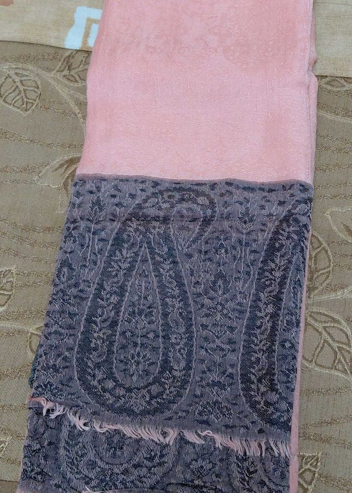 Elegant Pink Paisley Scarf
