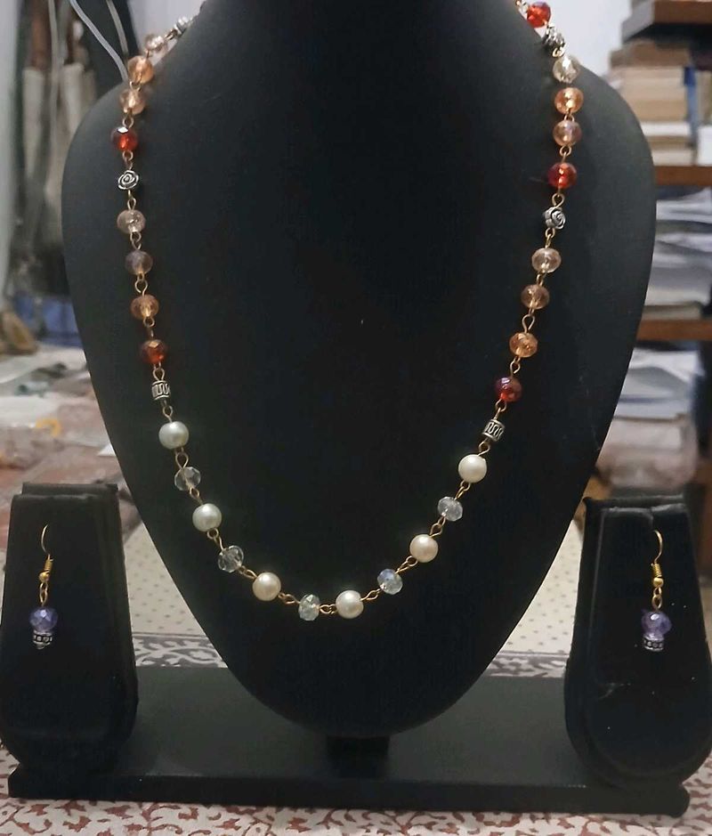 Cystal Beads Necklace
