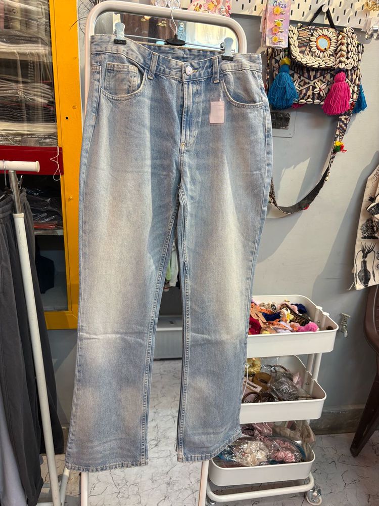 Bell bottom denim