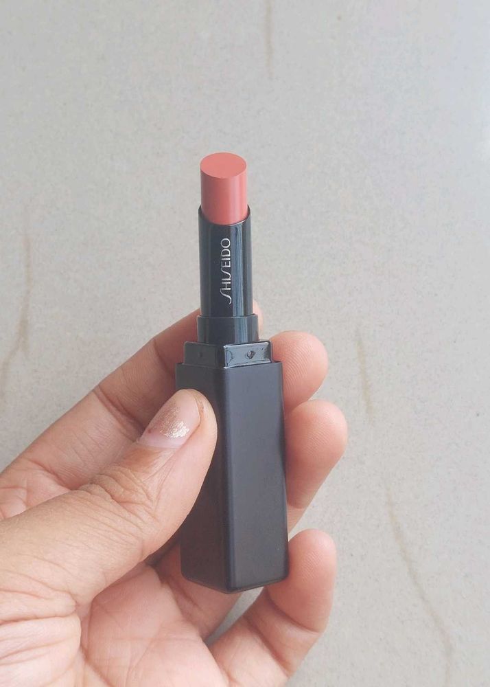 Shiseido VisionAiry Gel Lipstick