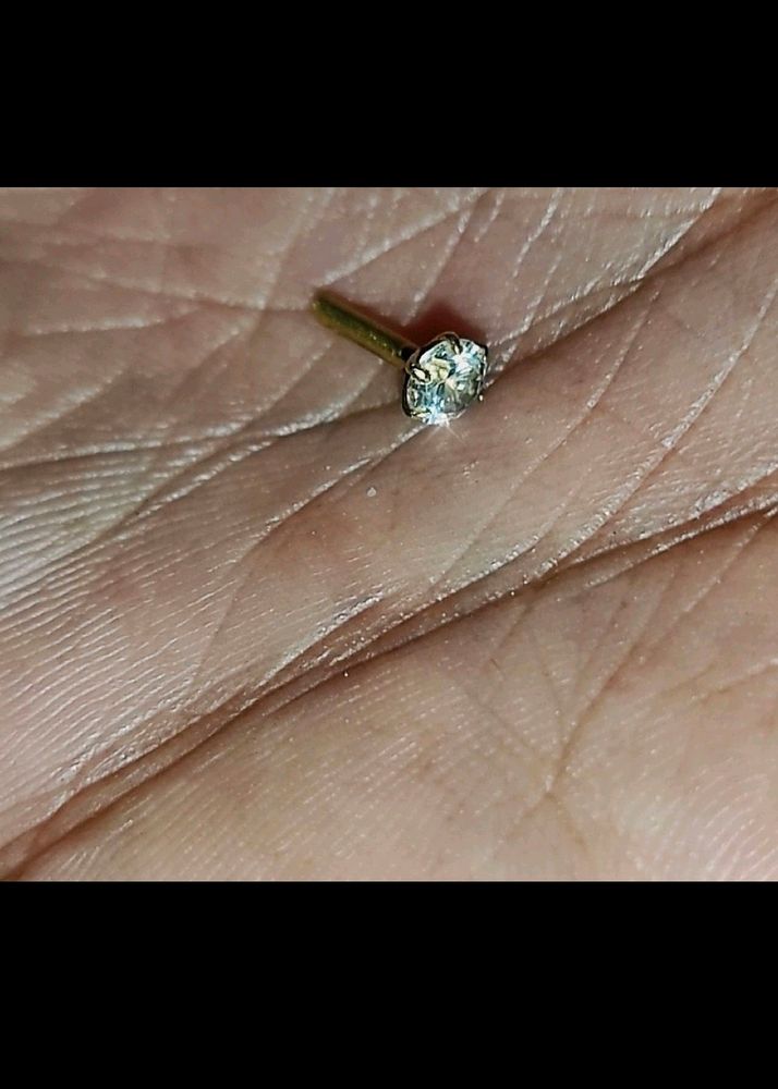 Nose Pin