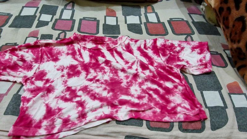 Womens Tie Die Pink Colour Crop Top .