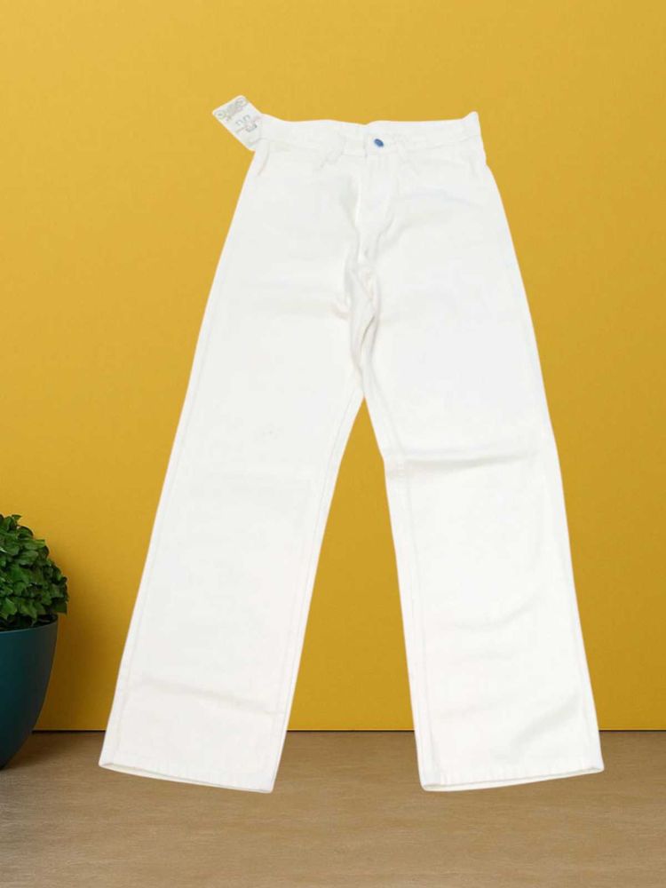 E@52 Size-28 Straight Jeans