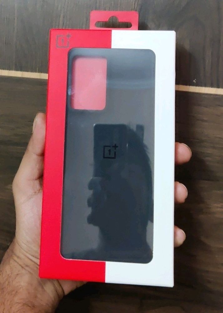 OnePlus Nord CE 2 Sandstone Bumper Case (Black)