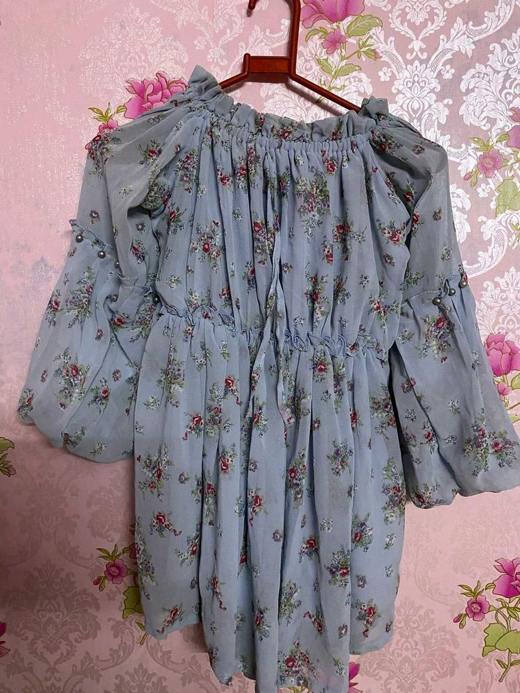 Off Shoulder Blouson Top