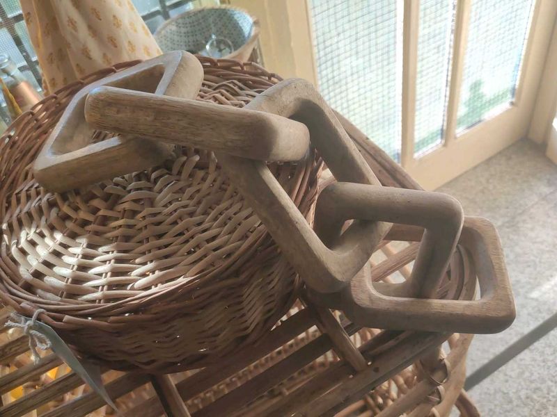 5 piece Wooden Chain Link Decor