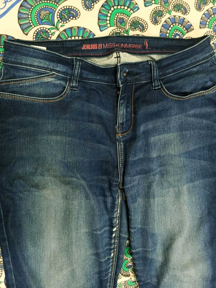 Boyfriend/Straight Jealous 21 Jeans