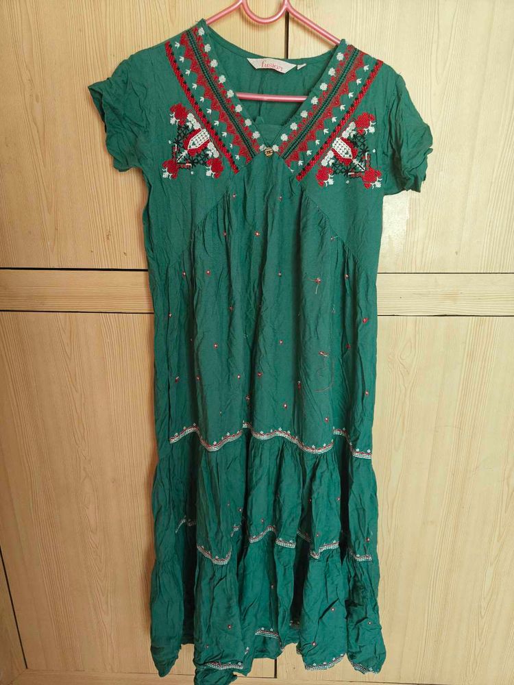 Green Embroidered Casual Dress