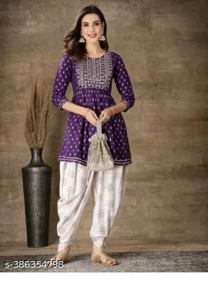 Kurta With Dhoti Pant