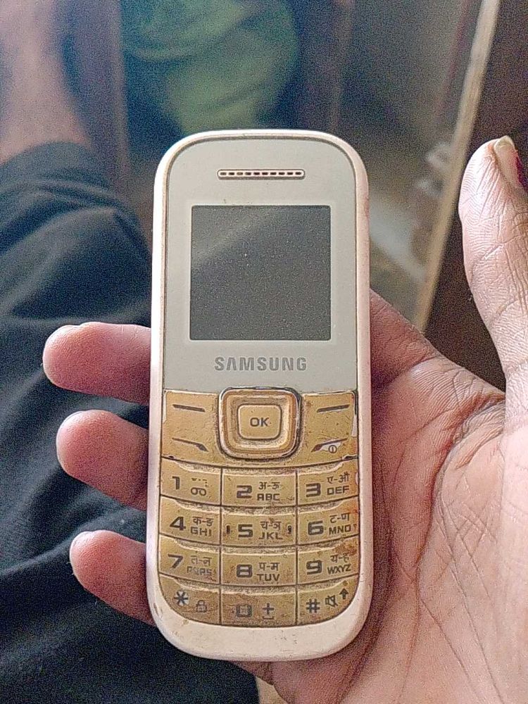 Samsung Keypad Phone