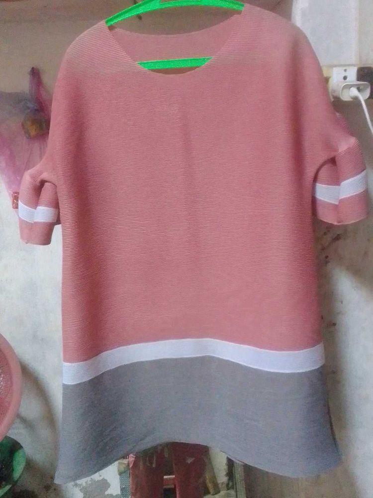 Color Block Tunic Top